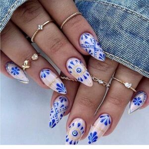 24pcs/Set Medium Almond False Acrylic Nails